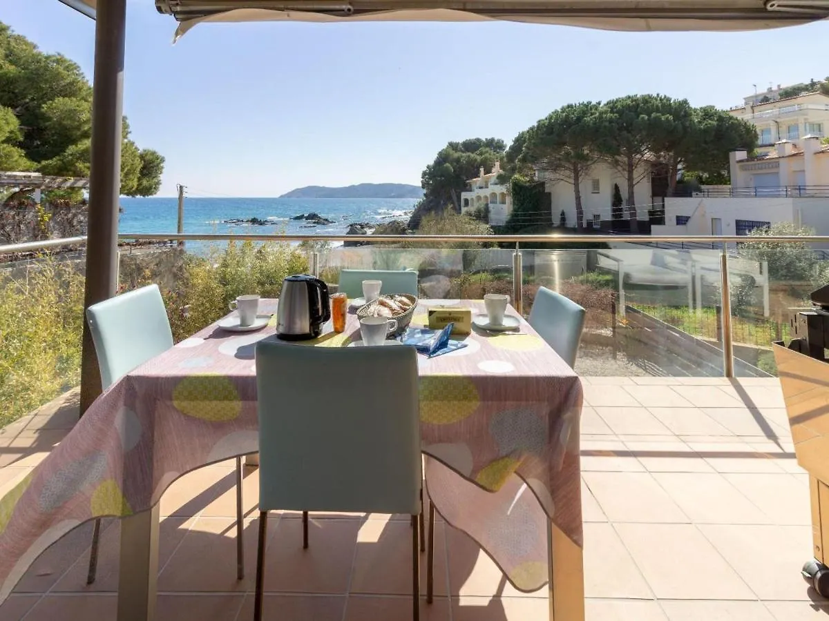 Apartamento De Lujo Frente Al Mar En Playa De La Tonyines, 3 Habitaciones, Terraza, Garaje Y Mas - Es-228-127 Llança Apartment